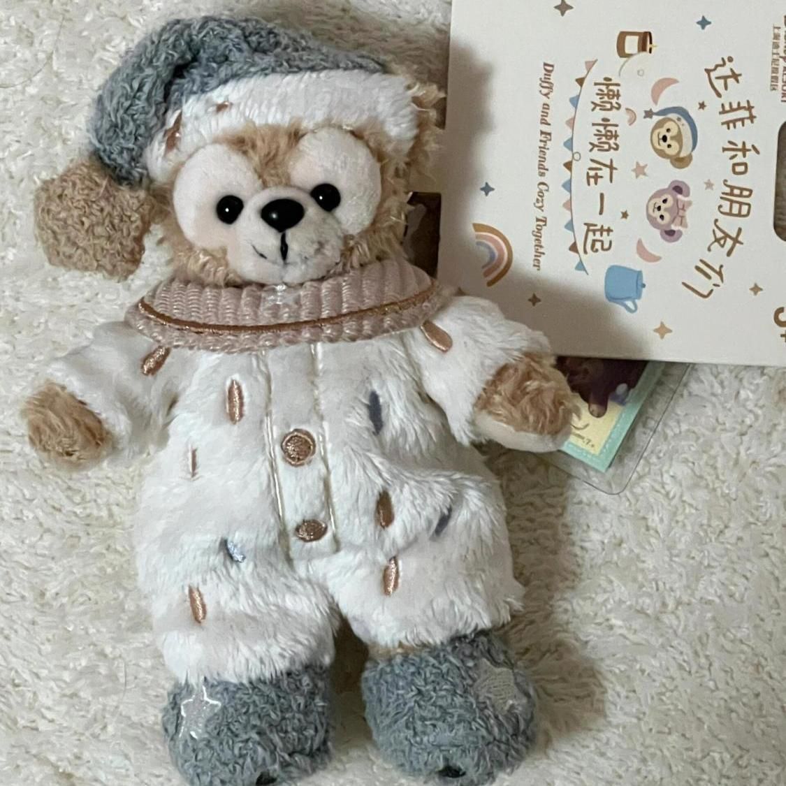 606#ダッフィー バースデー ぬいぐるみキーチェーン 上海ディズニー
