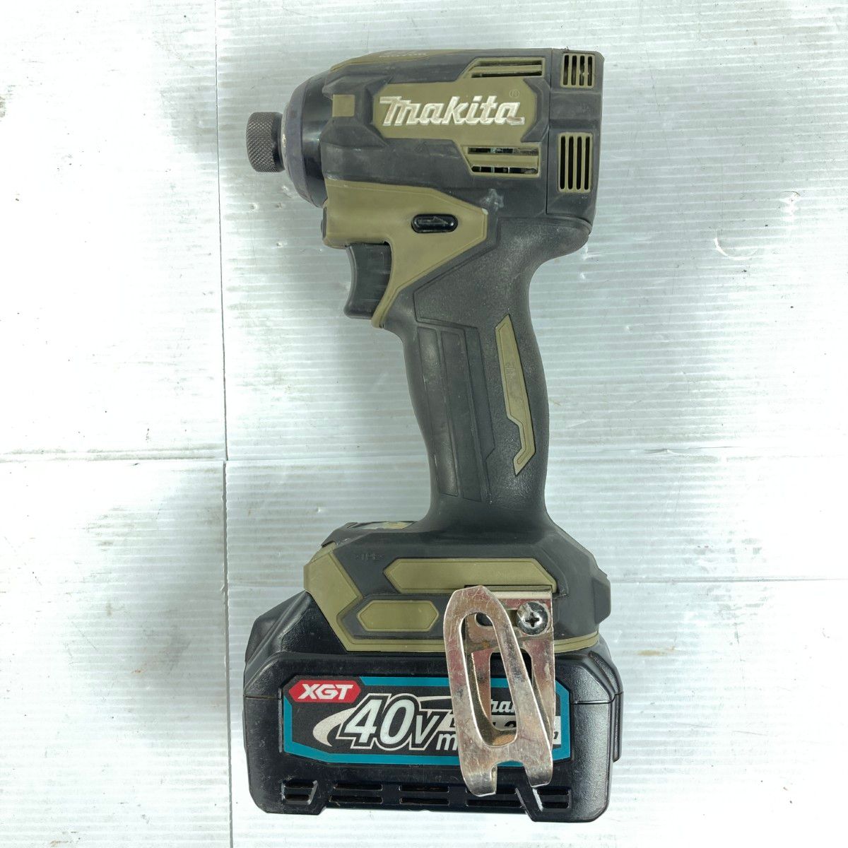 ＊＊MAKITA マキタ 40Vmax 充電式インパクトドライバ バッテリ1個付 充電器なし PSEマークあり TD001G オリーブ
