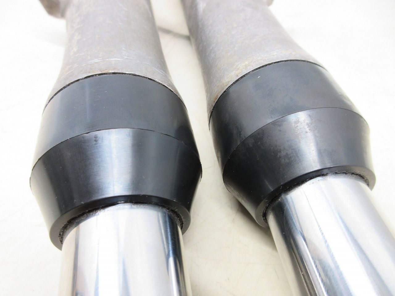 フロントフォーク 径30Φ