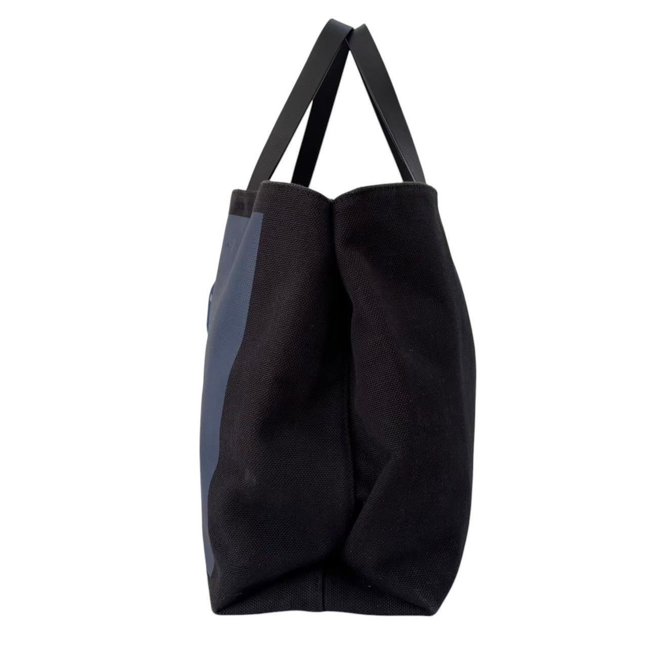 VALENTINO ヴァレンティノ トートバッグ 黒 青 ハンドバッグ VALENTINO ヴァレンティノ トートバッグ 黒 青 ハンドバッグ