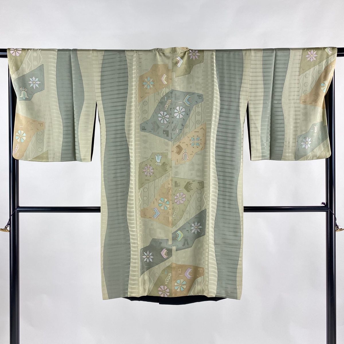 道行 身丈103cm 裄丈70cm L 和装コート 角衿 リバーシブル 花 幾何学 灰緑 正絹