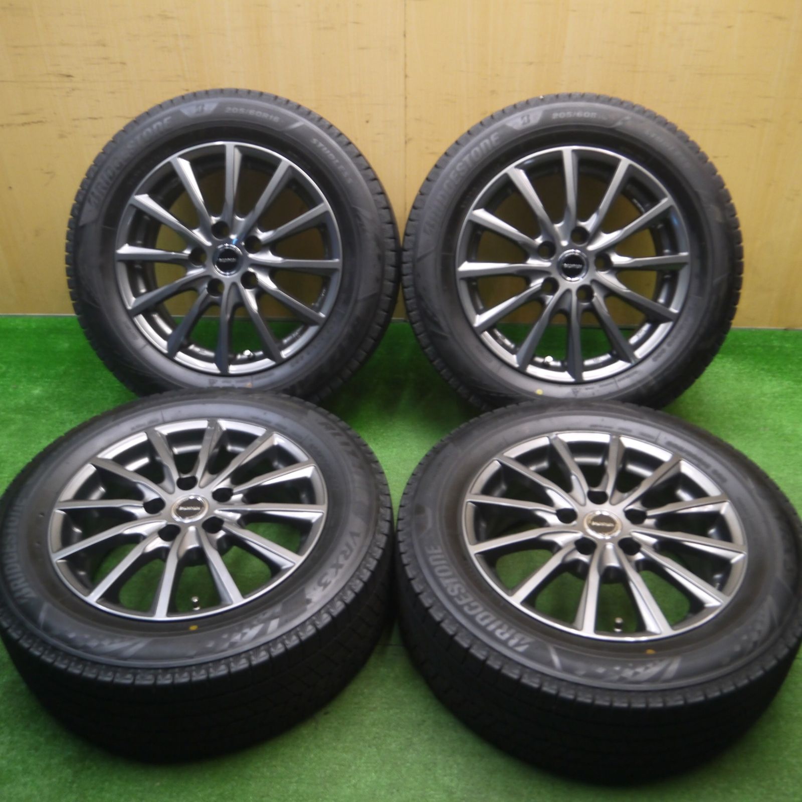 225/65R17夏タイヤ2019製TOYO cnk1304 225/65R17夏タイヤ2019製TOYO cnk1304 車