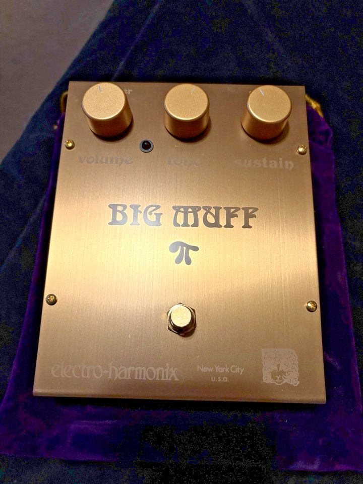 Double anniversary GOLD Big Muff 金 ダブルアニバーサリー ビッグマフ ラムズヘッド ファズ ram s head fuzz face proco rat