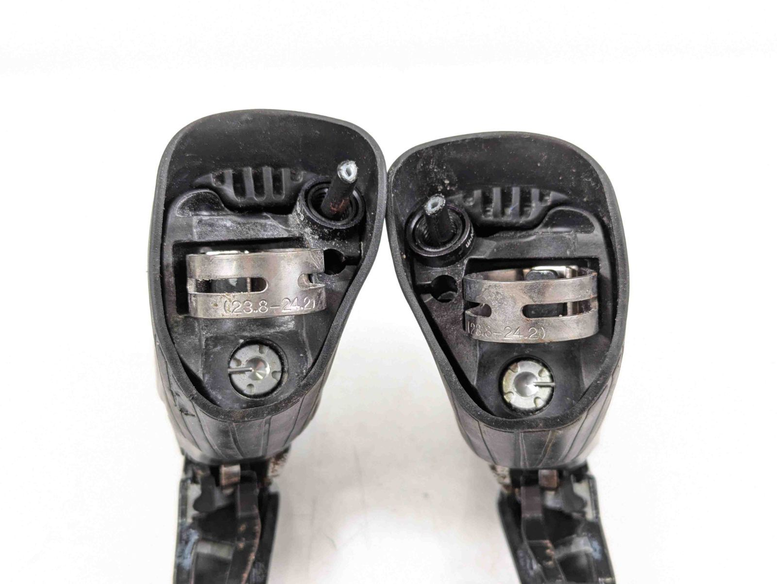 ST250413R
