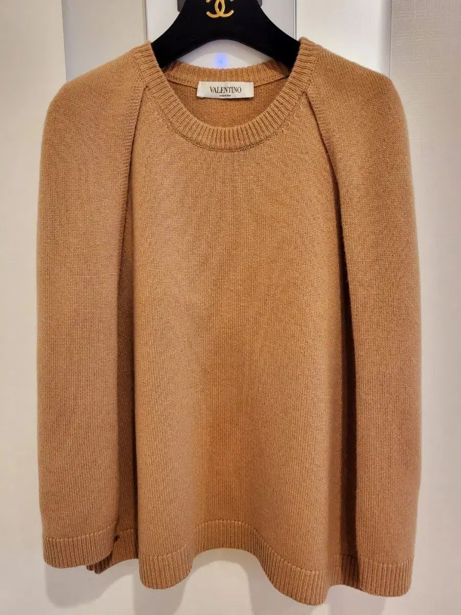 Valentino ヴァレンティノ 100 % カシミヤ ケープ トップス