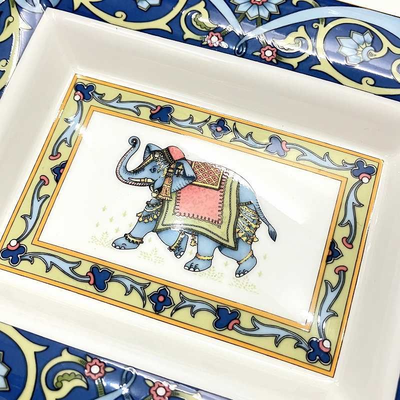 新品・未使用　ウェッジウッド　スクエアプレート　イングランド製　エレファント ウェッジウッド WEDGWOOD 廃番 希少 Blue Elephant ブルー