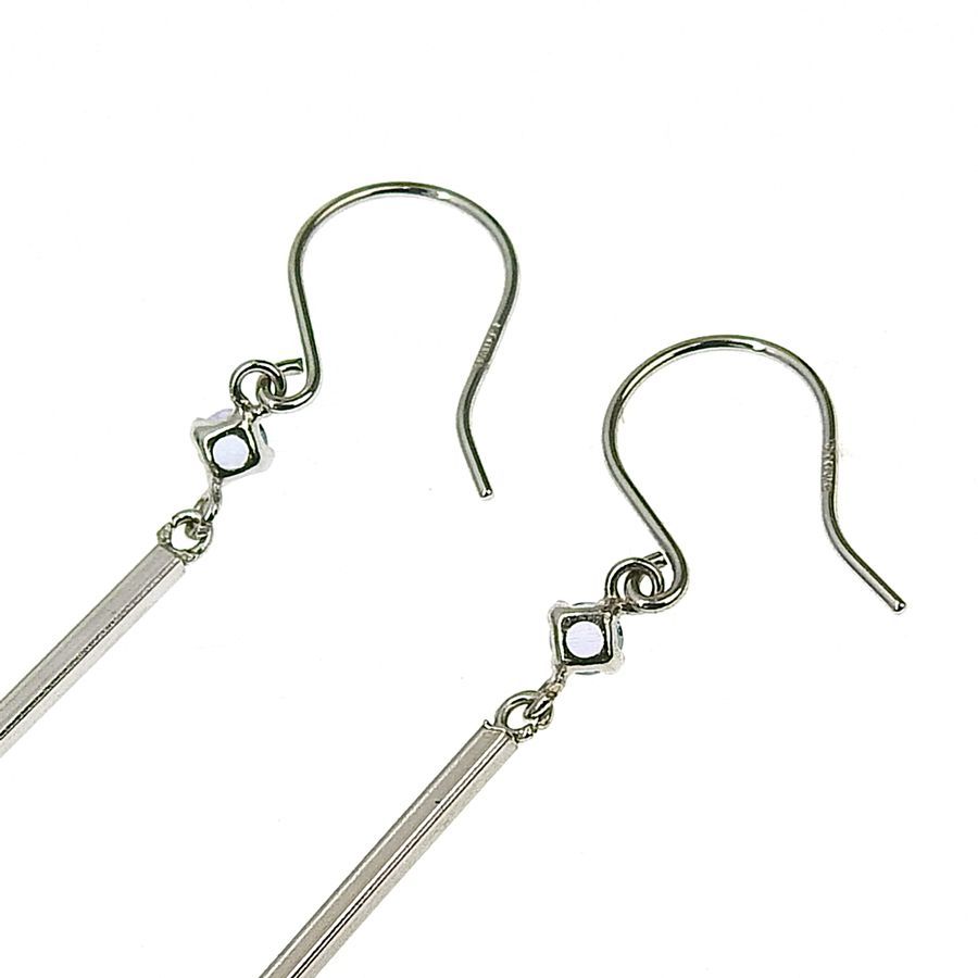 K10WG  フックピアス デザインピアス K10WG 10金 ホワイトゴールド タンザナイト