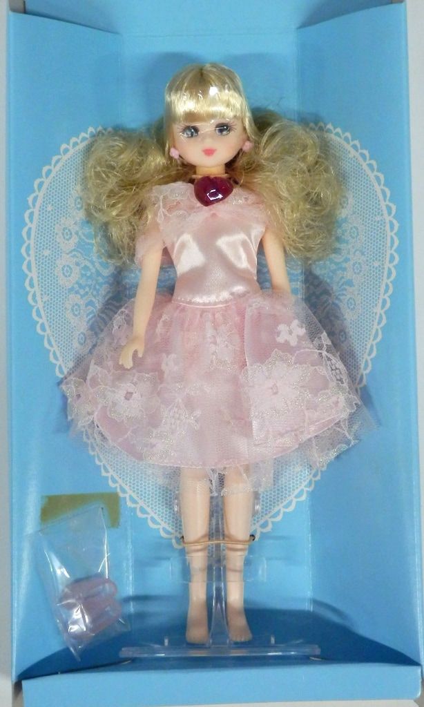 タカラ 5代目リカちゃん ピンキーピンクリカちゃん 外はねカール