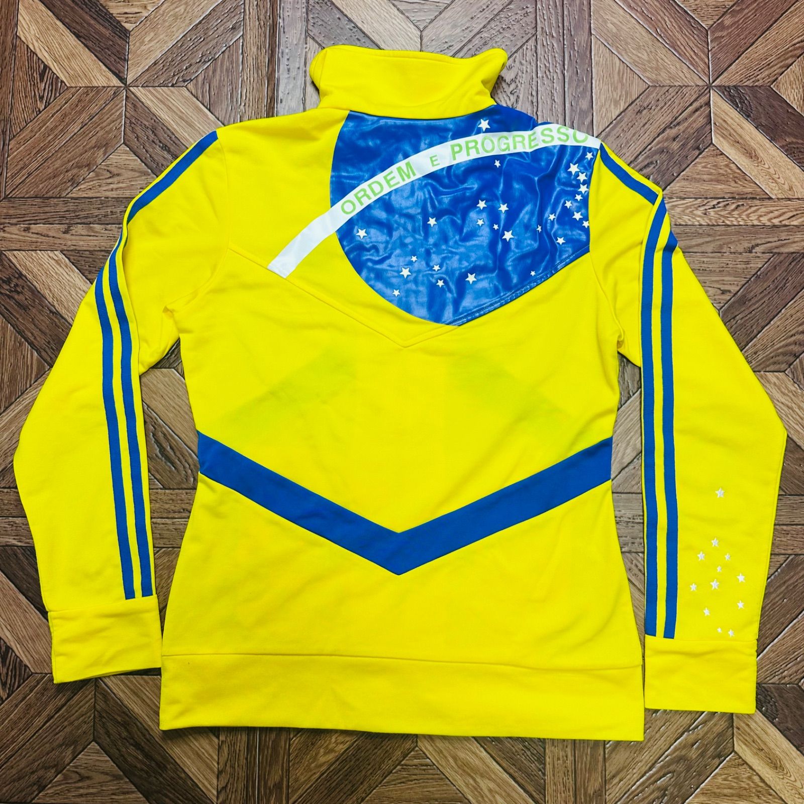 希少 オリンピック 聖火ロゴ ブラジル サッカー adidas アディダス 