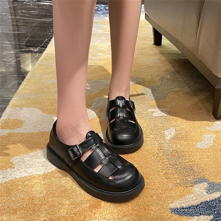 シューズ