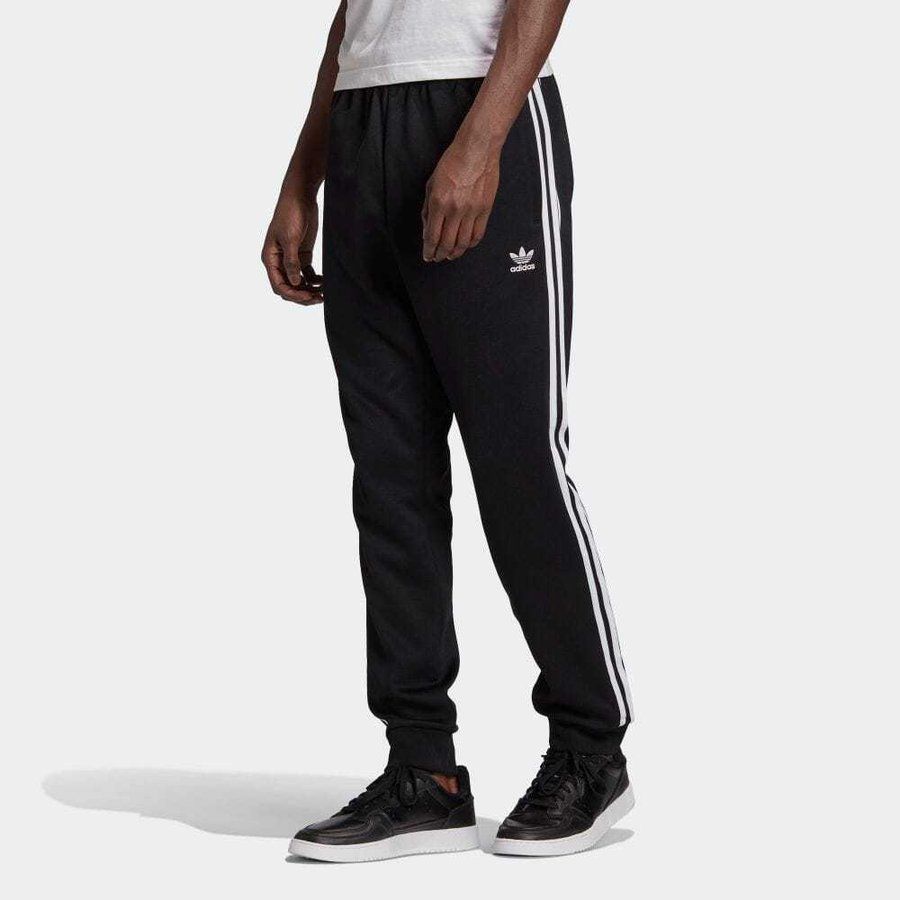 adidas アディカラー クラシック Primeblue SST GF0210 - メルカリ