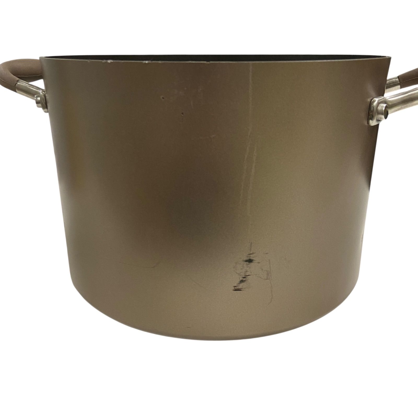 ブロンズ ブラウン