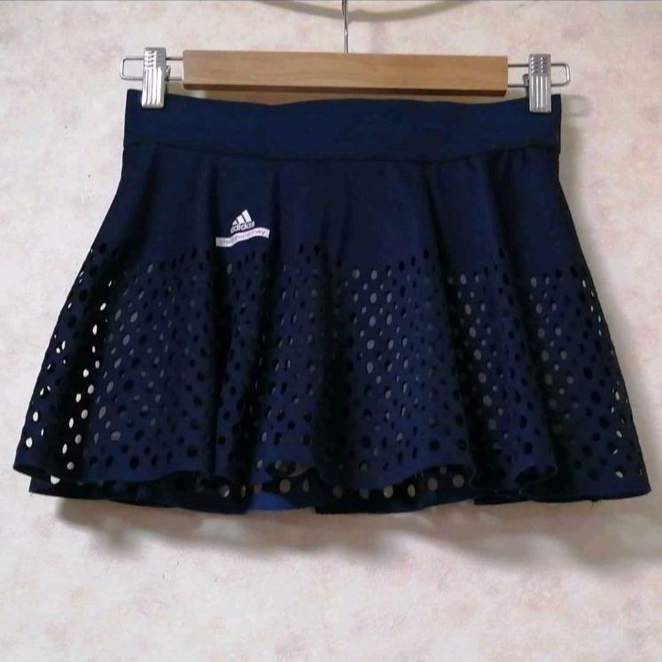 アディダス❦ステラマッカートニーBARRICADEネイビー パンチング