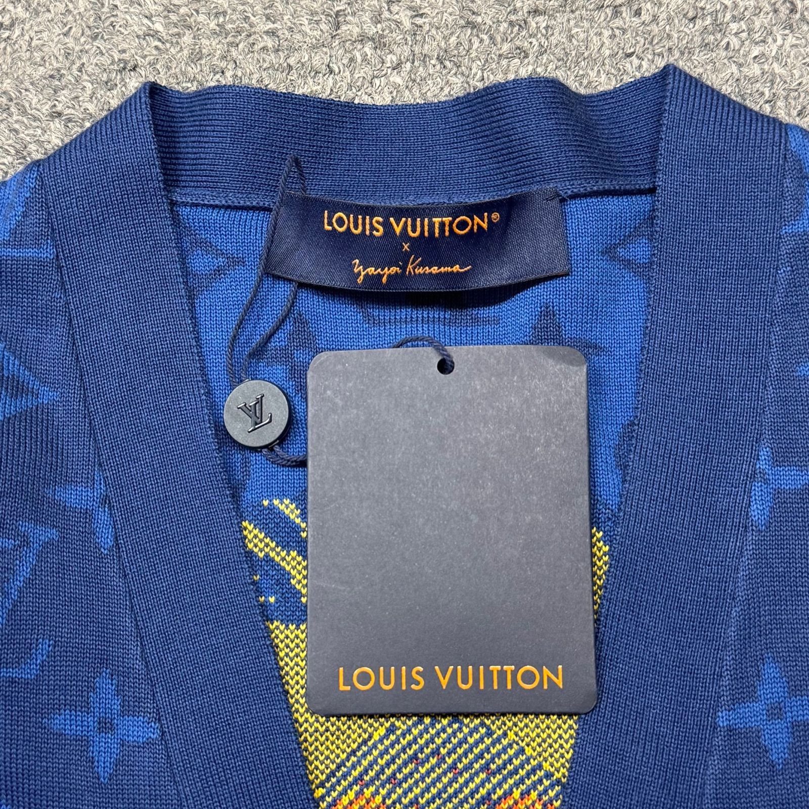 最終割ルイヴィトン 23AW HON39W ×草間彌生 モノグラムカーディガンL