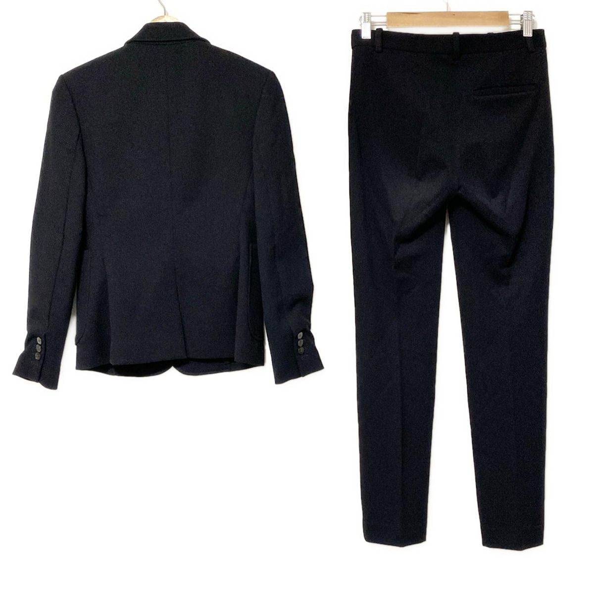 レディースパンツスーツ