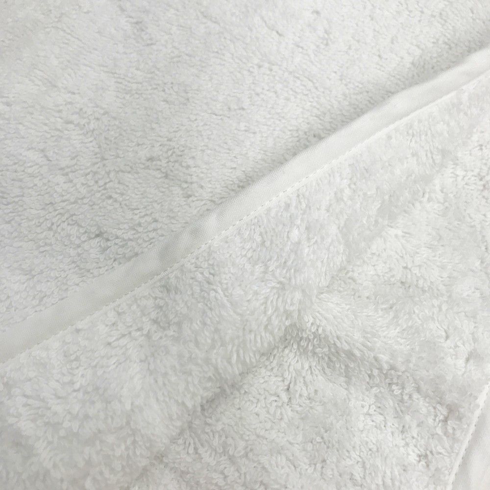 THOM BROWNE タオル ホワイト　値下げ THOM BROWNE トム ブラウン タオル ホワイト系 ONE [240101447427