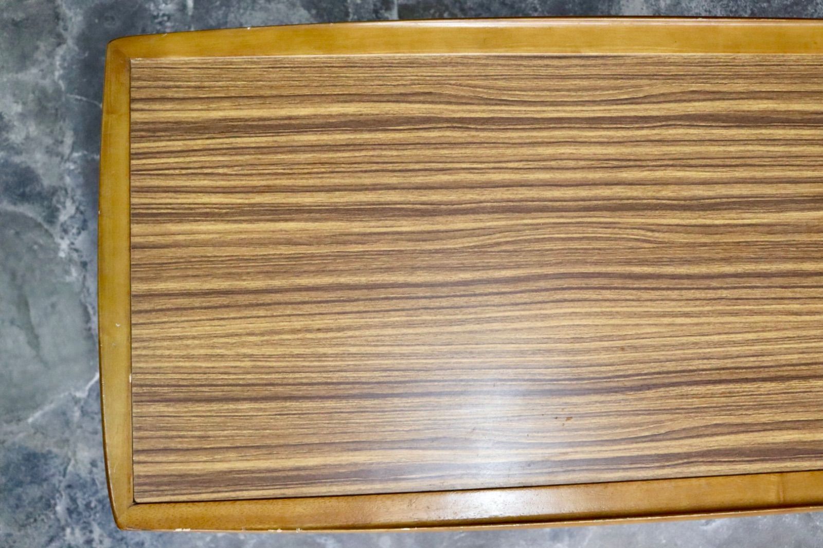 GMIH255 karimoku カリモク センターテーブル ローテーブル リビングテーブル コーヒーテーブル 棚付き 木製 レトロ ヴィンテージ MARWIL-DEMENAGEMENTS_CH