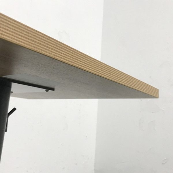 レシル カフェテーブル