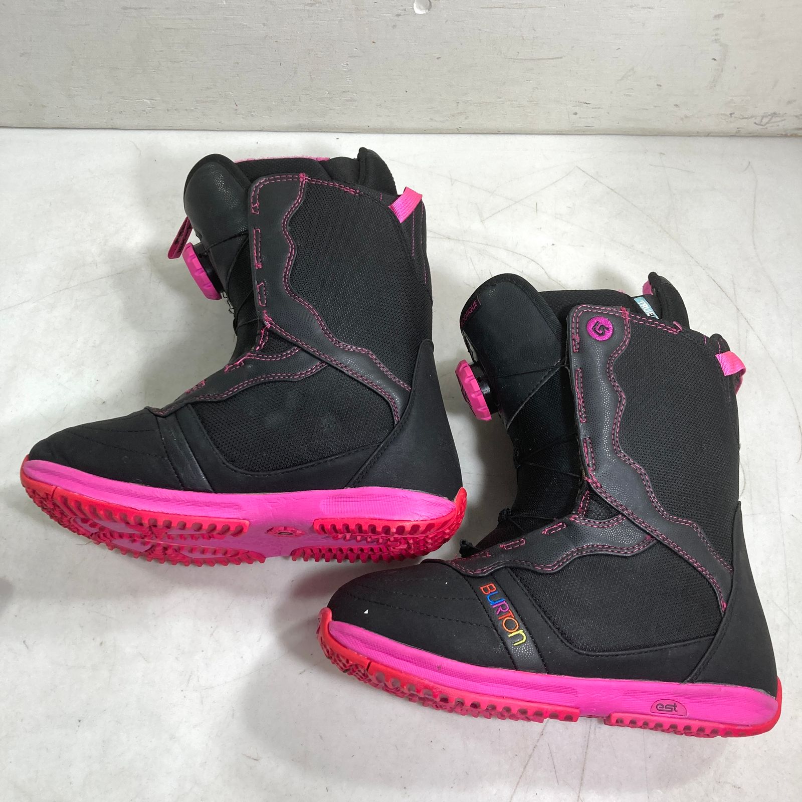 Burton BOOTIQUE スノーボードブーツ ブラック/ピンク 女性用 Burton BOOTIQUE スノーボードブーツ ブラック/ピンク 女性用 【公式通販】