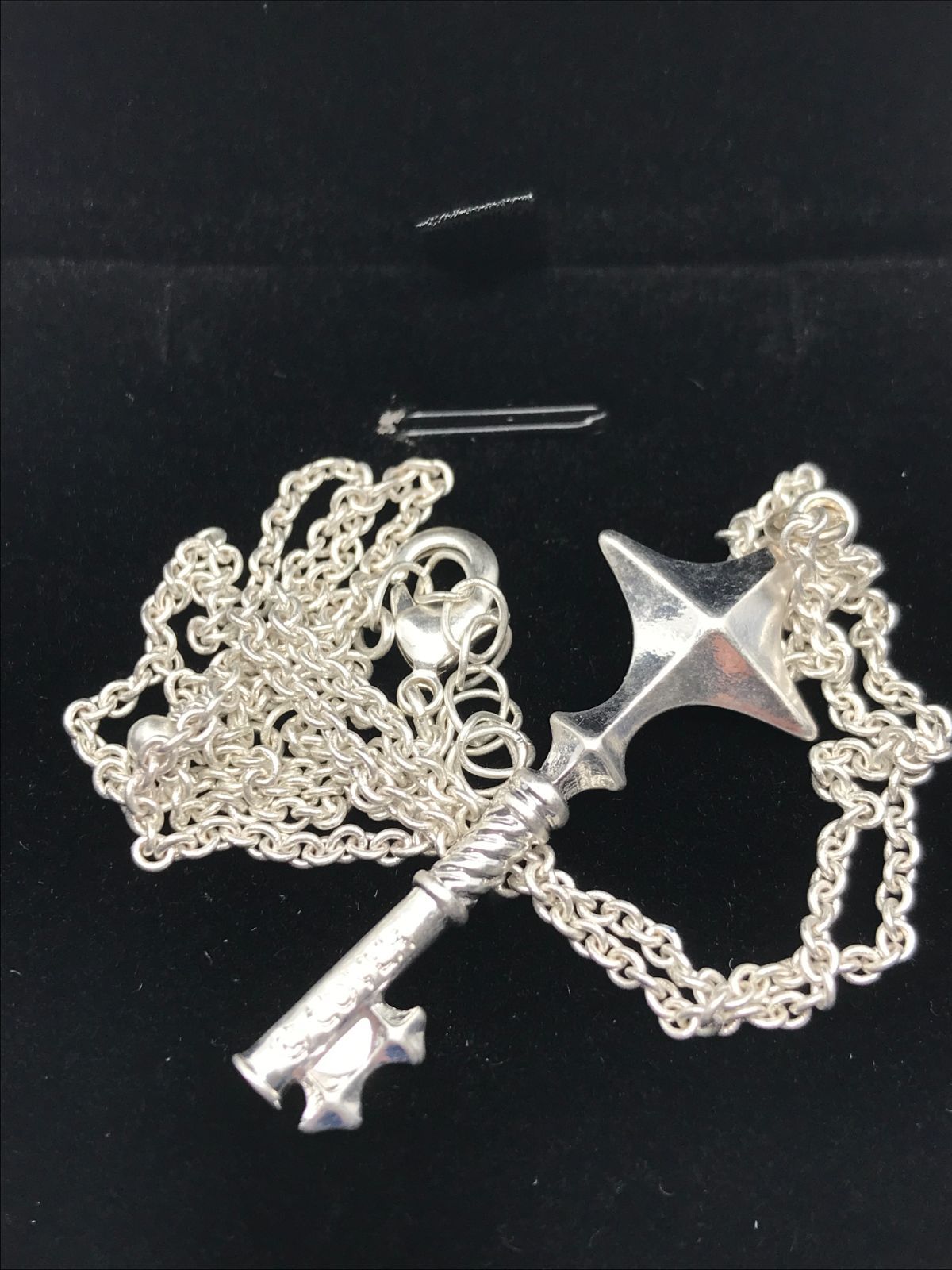 ホロライブ 天音かなた 活動4周年記念 天音かなたモチーフネックレス 新品未開封 ホロライブ 天音かなた 活動4周年記念 天音かなたモチーフネックレス 新品