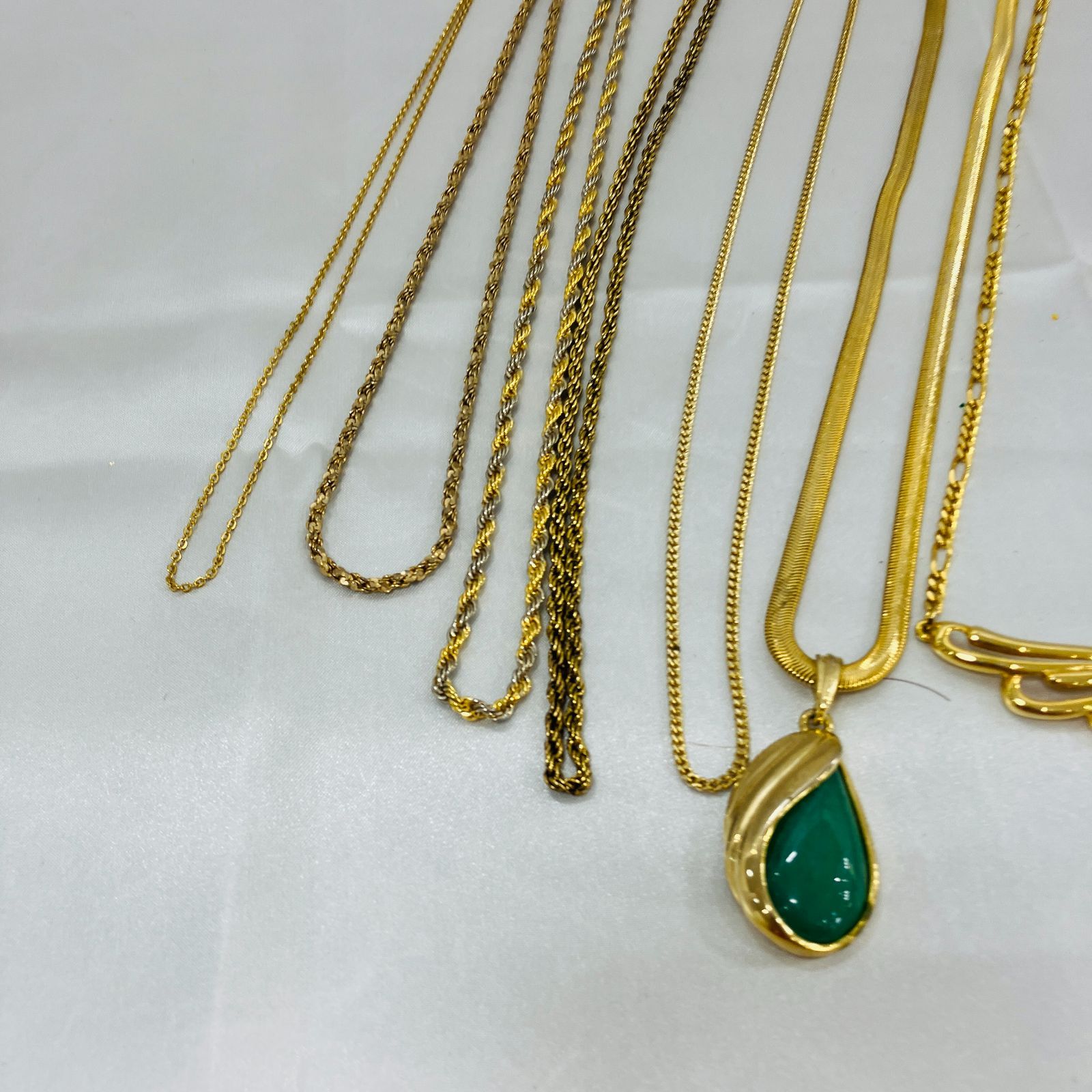 A【ネックレス】金メッキ ゴールドメッキ お洒落 - メルカリ