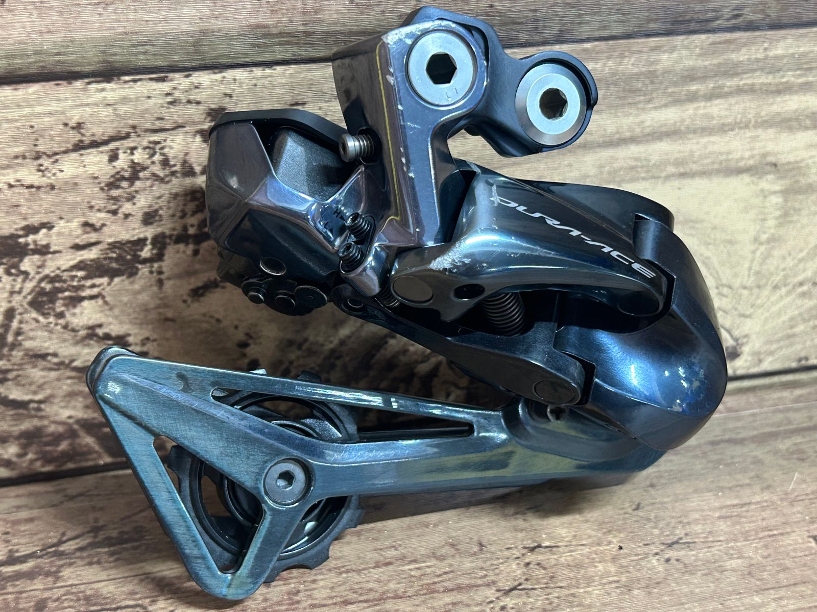 シマノ デュラエース Di2 RD-R9150 リアディレーラー 新品 Amazon.co