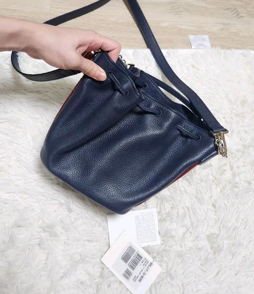 バケットバッグ