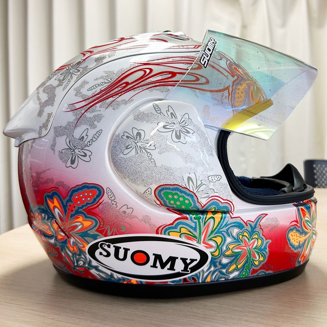 SUOMYの最高峰ですSUOMY スオーミー SPEC1R ブラックフラワー