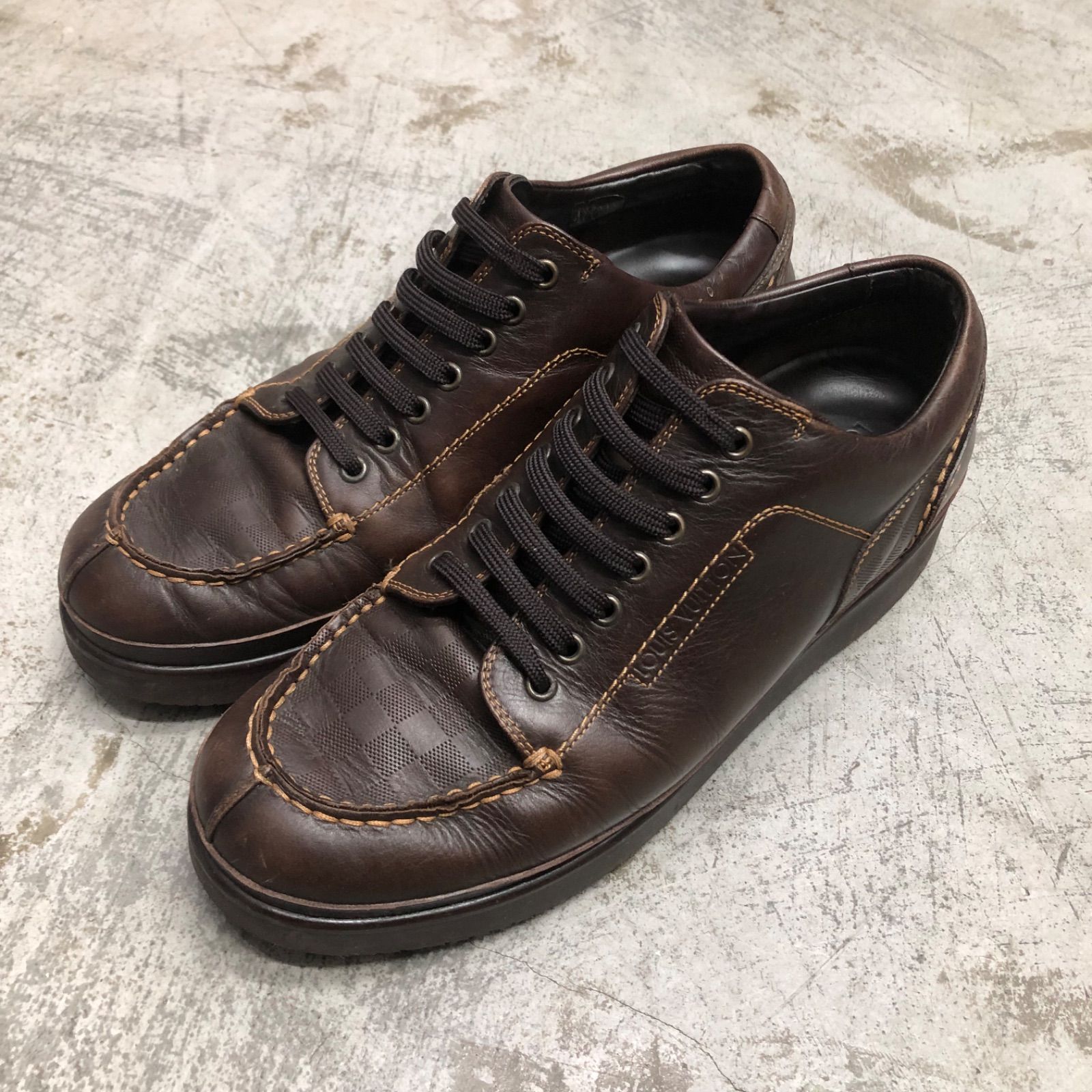 LOUIS VUITTON ブラウンレザーシューズ