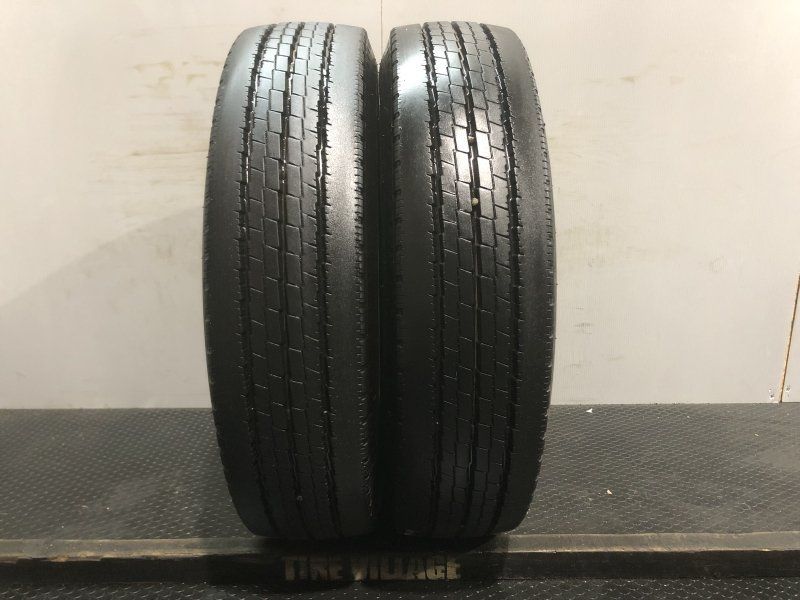 TOYO DELVEX M134 205/80R17.5 120/118L 17.5インチ ライトトラック用 