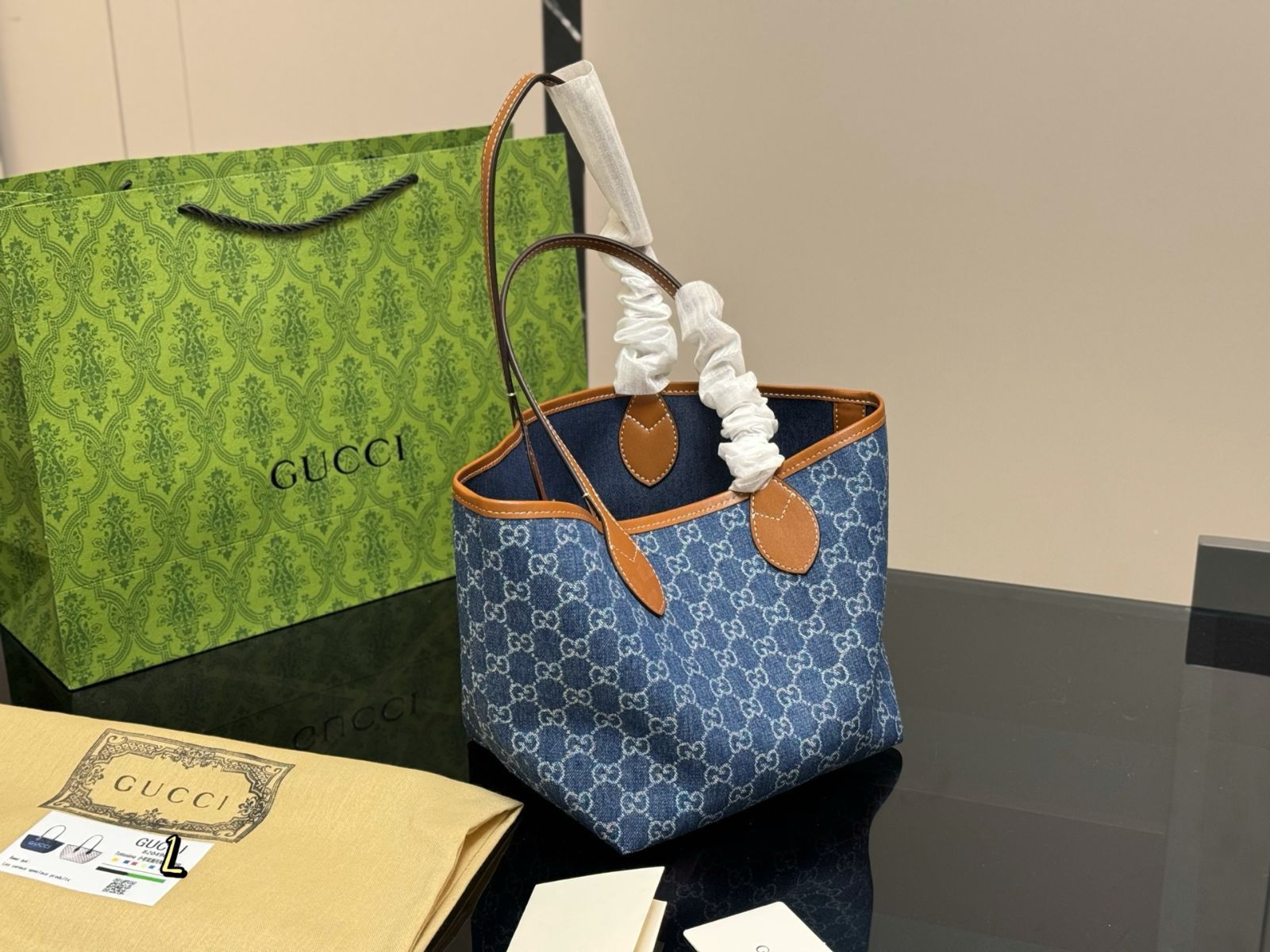 GUCCI☆DHL発送♪OPHIDIA トートバッグ☆772183 GUCCI】国内発送 グッチ GG DAHLIA MD トートバッグ (GUCCI