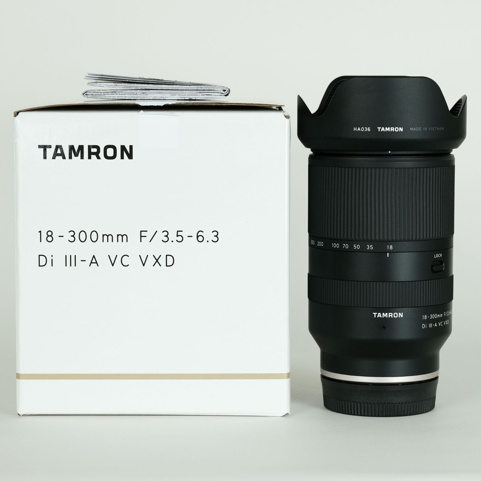 極美品] TAMRON 18-300mm F/3.5-6.3 Di III-A VC VXD (Model B061 