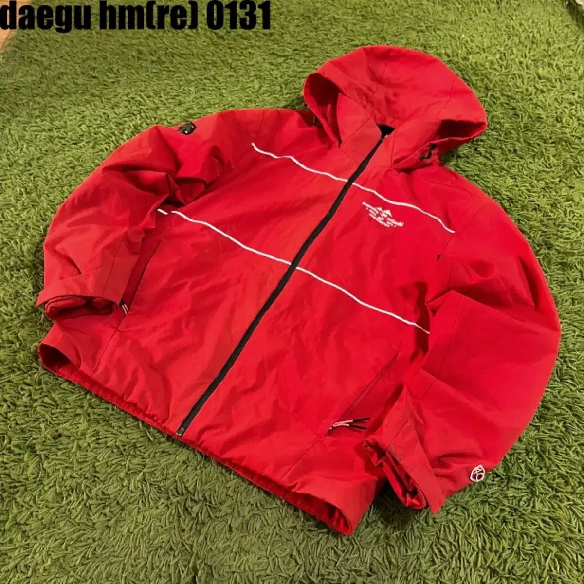 【雷市場（ポンジャン）商品韓国直送】 DESCENTE(デサント) トレーナー トップス ジップアップ ジャケット 95