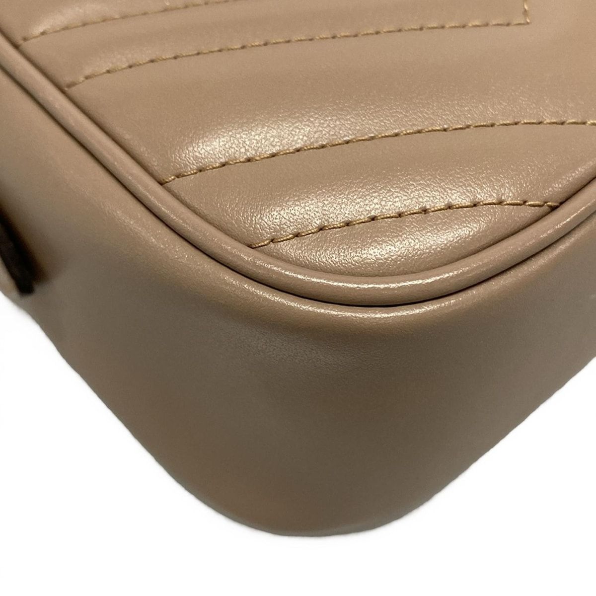 ショルダーバッグ