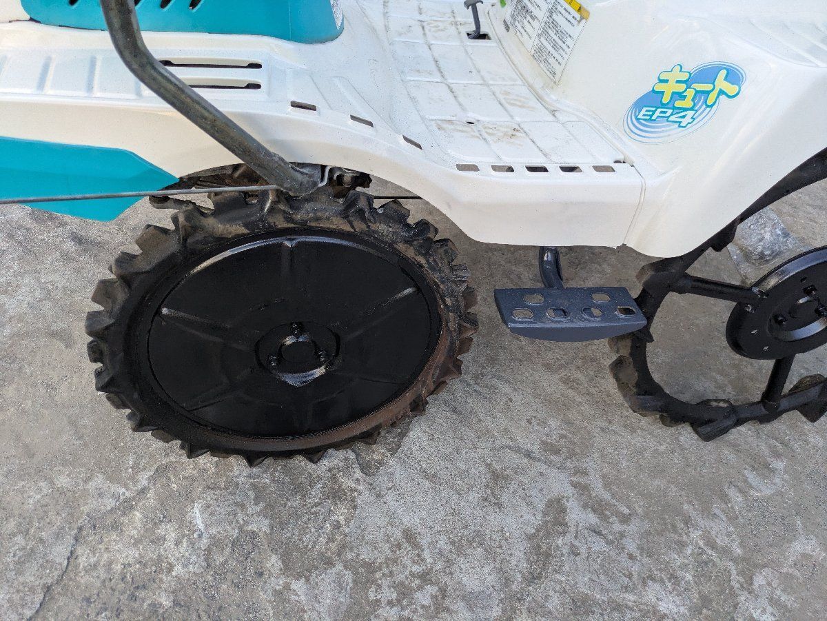 鹿児島発 クボタガソリンエンジン4条植え乗田植え機 EP4