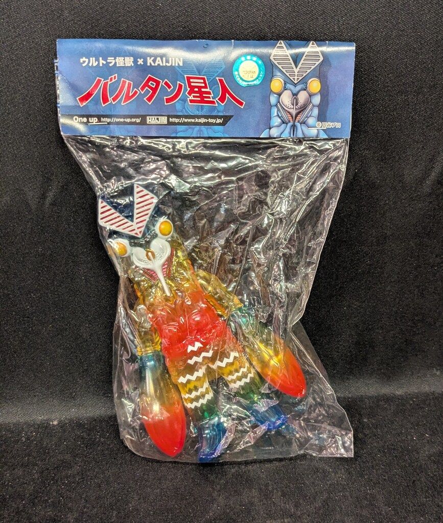 One up KAIJIN バルタン星人 クリアレインボー
