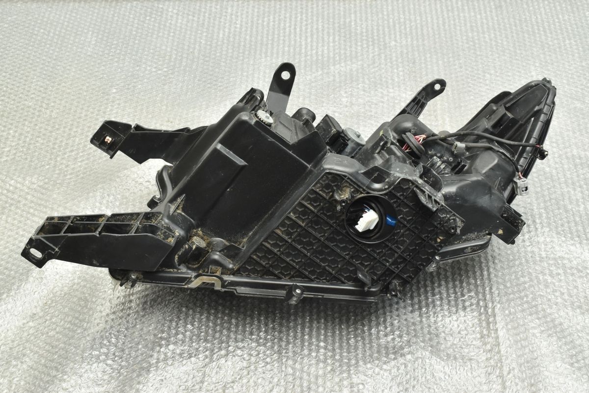 割れ無し】トヨタ 150 ランドクルーザープラド 後期 純正 LED ヘッド