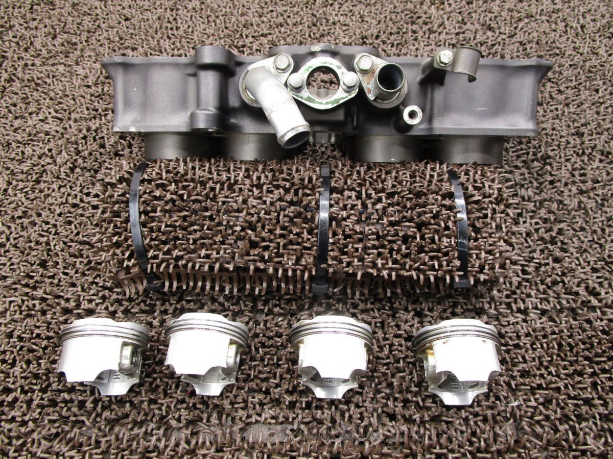 シリンダー ピストン