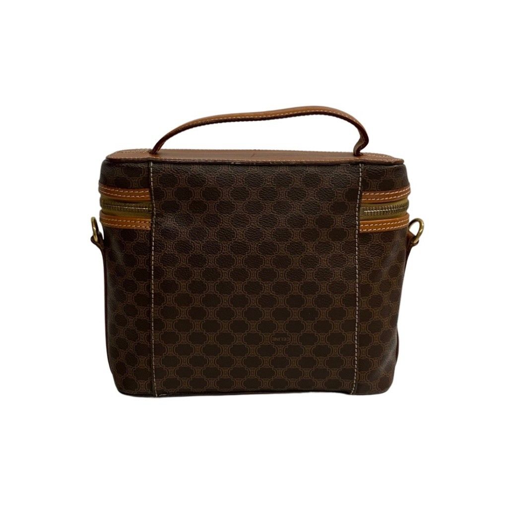 極 美品 CELINE セリーヌ マカダム ブラゾン トリオンフ ロゴ 金具  