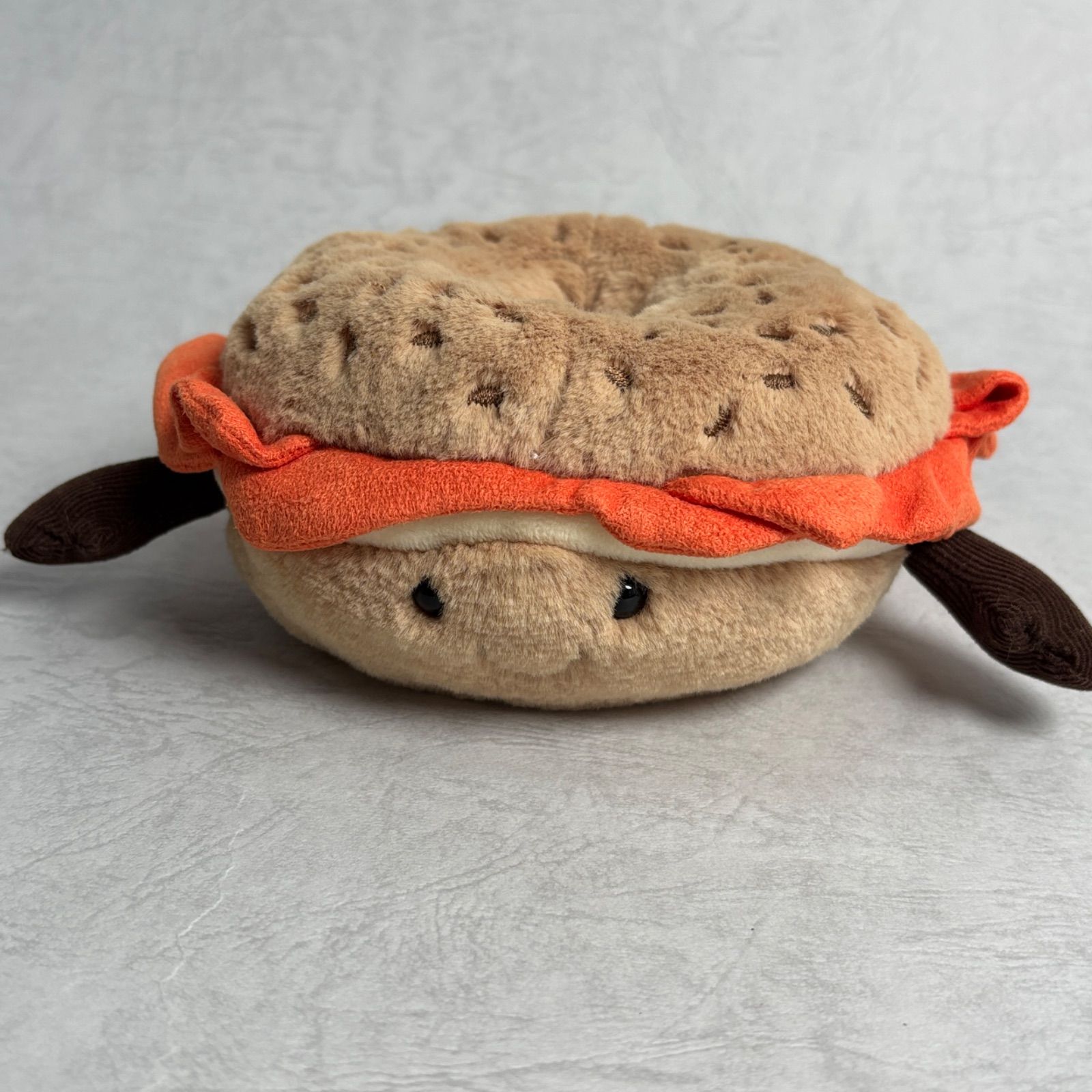 ジェリーキャット　ベーグル Bagel 食べ物　 　ぬいぐるみ 新作 新品 ジェリーキャット ベーグル bagel パン 食べ物