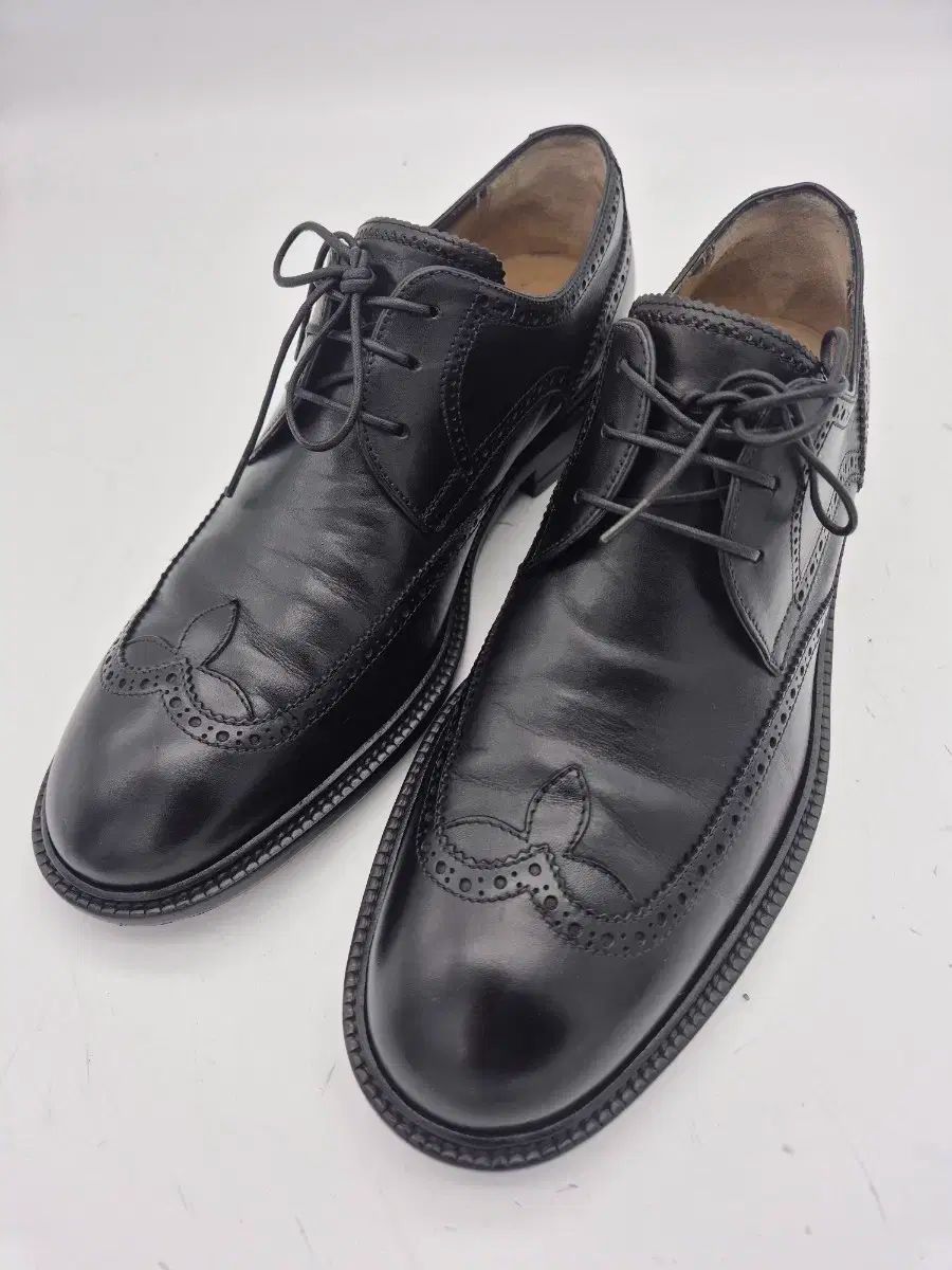 Louis Vuitton ルイヴィトン 黒 メンズ ブログ ウイングチップ 靴