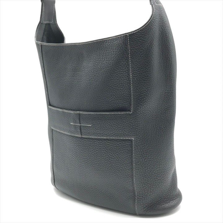 HERMES エルメス グッドニュース レザー トリヨン シカク L 刻印 ショルダー バッグ ブラック ブランド k6743