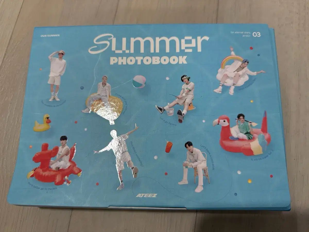 ATEEZ(エイティーズ・アチズ) 夏 SUMMER フォトブック PHOTOBOOK