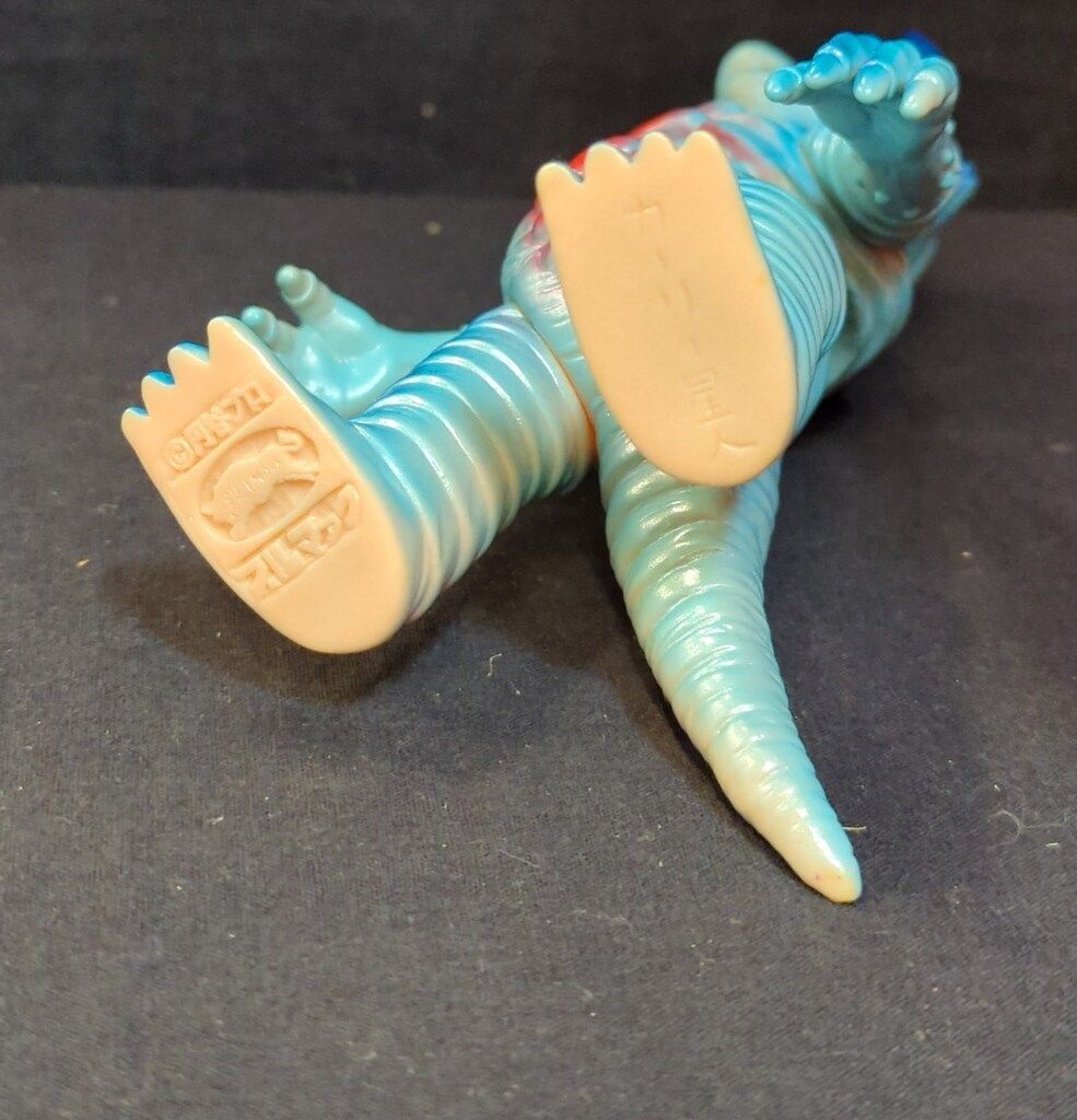 ブルマァク ブルマァク新復刻 ウルトラマンレオ カーリー星人 肌色成型