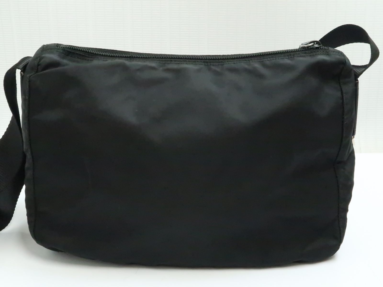 プラダ ナイロン バッグ ポコノ ショルダーバッグ 黒色系 PRADA