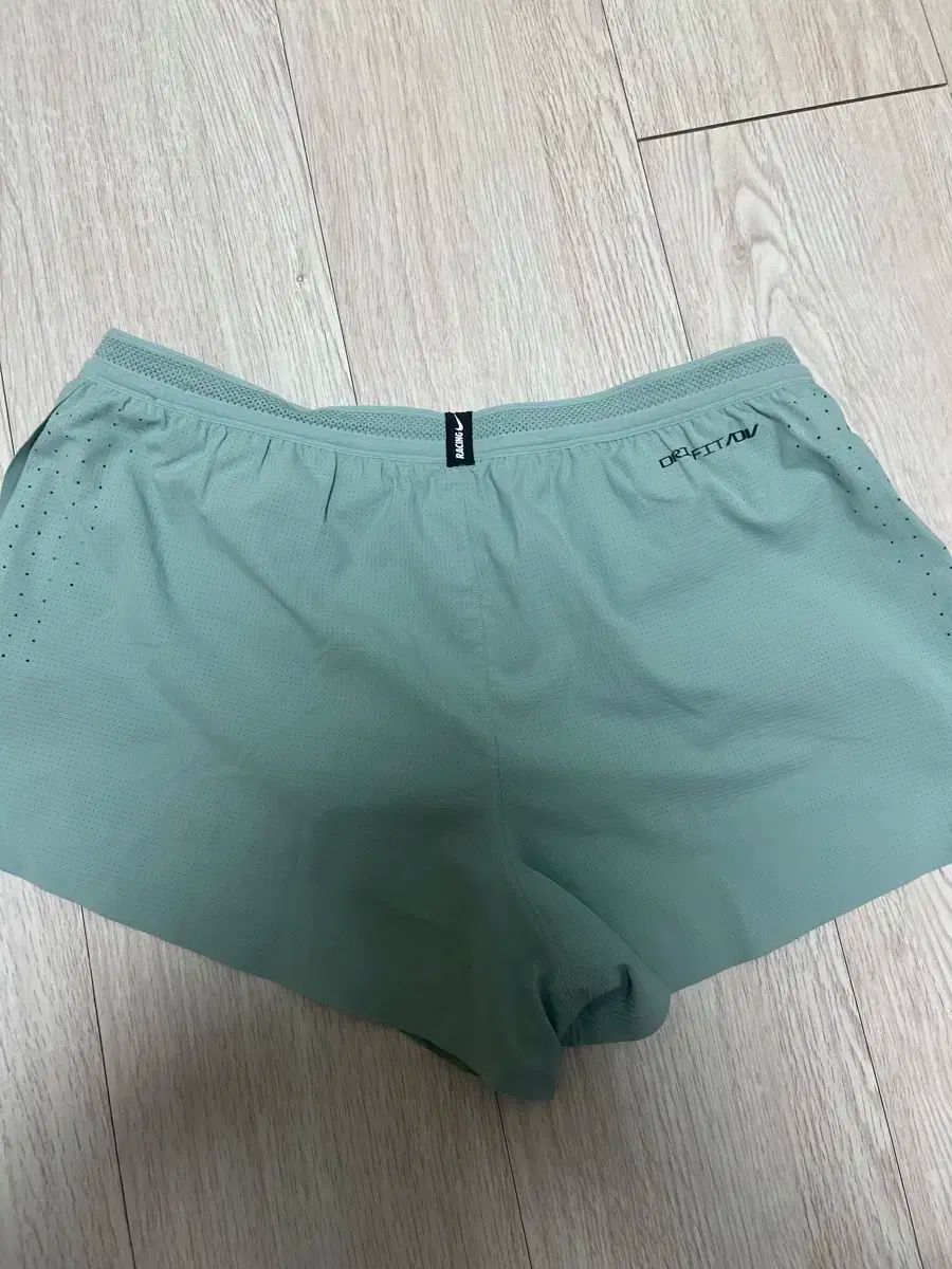 エアロスイフト 2インチ ショーツ L