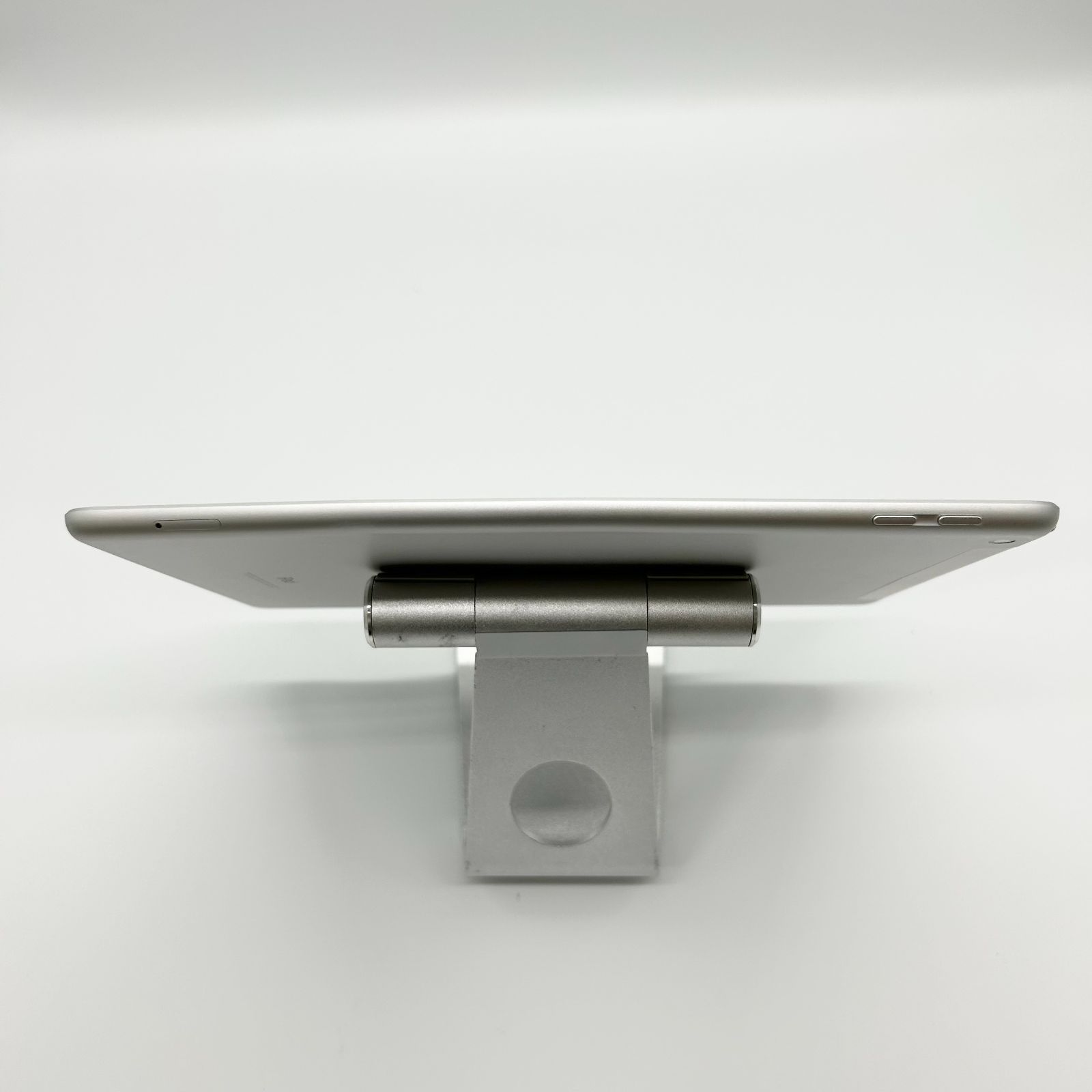 ディスカウント ⑪【訳アリ大特価】iPad 第6世代 Wi-Fi+セルラーモデル