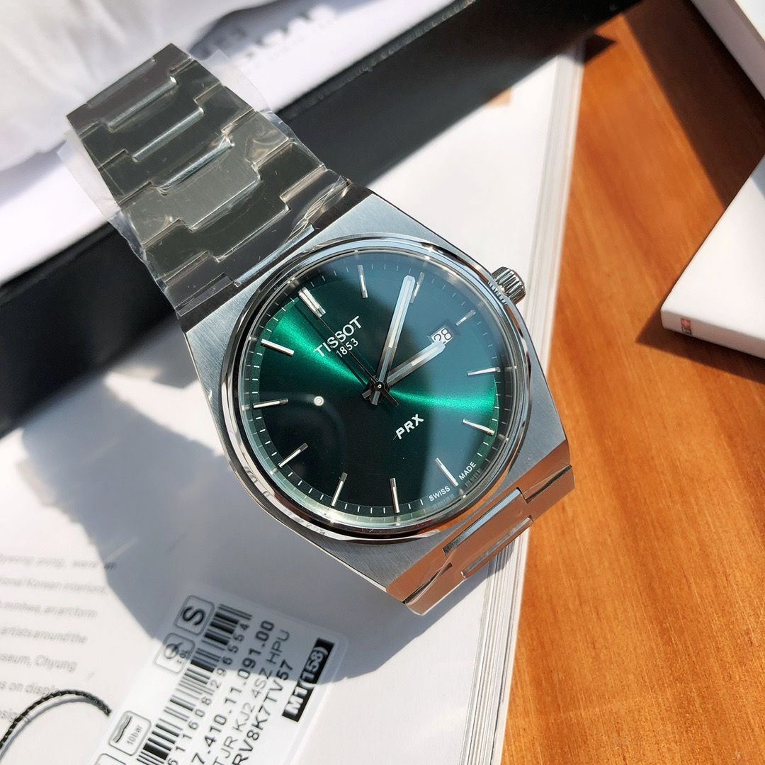 TISSOT ティソ メンズ腕時計 40mm｜スイス製クオーツ×サファイア 