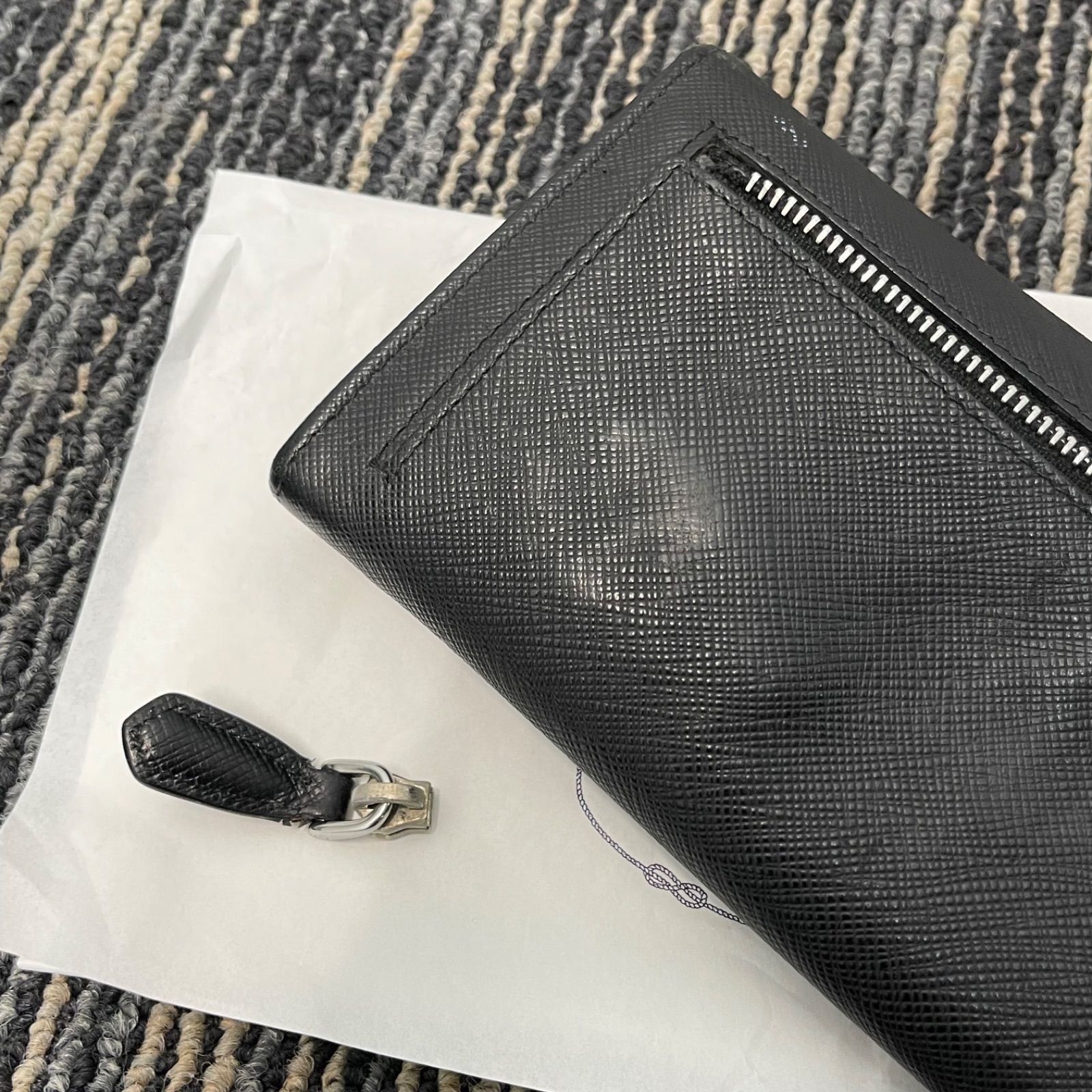 NPA】PRADA プラダ ロボット 長財布 三角ロゴ サフィアーノ 黒