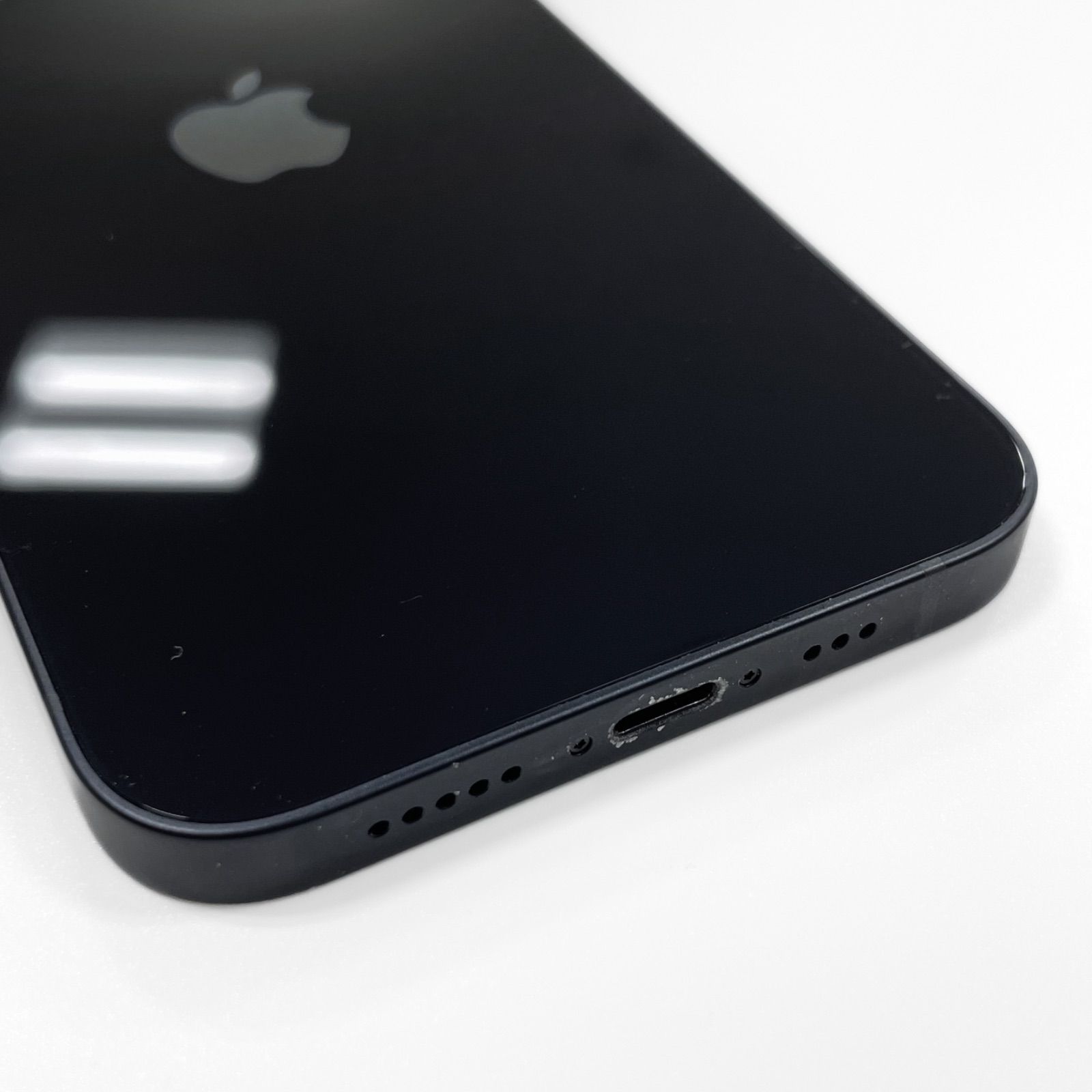 中古】iPhone12 64GB ブラック バッテリー80~85％ docomo iphone